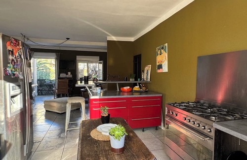 Monacia-d'Aullene Apartamento | Beautiful apartment in large stone house in the heart of a Corsican village
