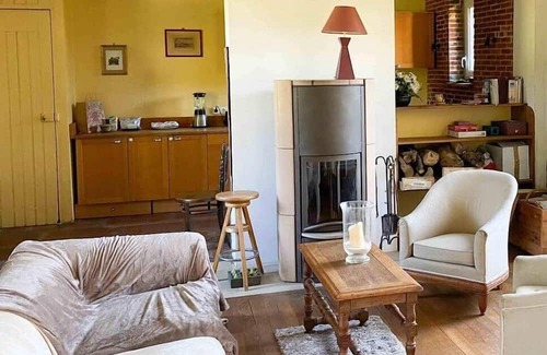 Le Merlerault Casa | La Maison Louisette: space and calm