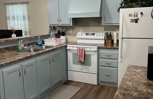 Pointblank Cabina | Charming 2-bedroom 2-bath cabin in Point Blank with lake access
