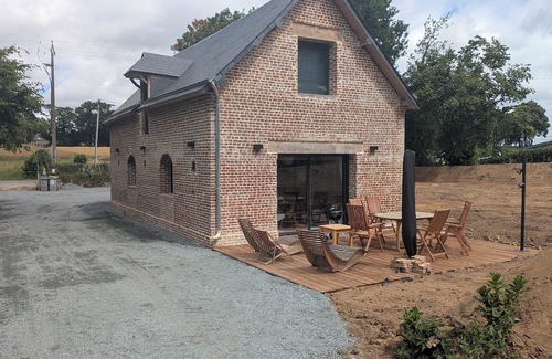 Sainneville Casa | LE NID D' HIRONDELLES, SELF-CATERING COTTAGE