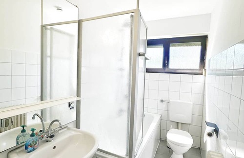 Niedernhausen Apartamento | Apartment Niedernhausen 60 sqm 7 single beds Parking space