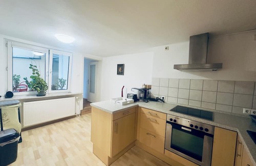 Friedrichsdorf Apartamento | Spacious 4-room apartment with terrace and garden