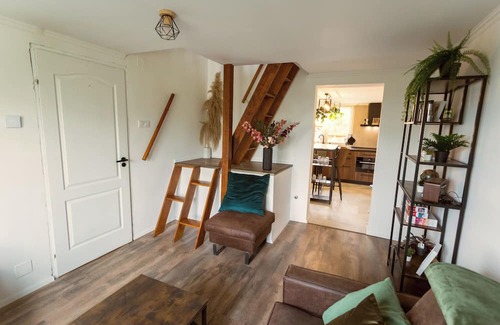 Hajduszoboszlo Casa | Luxury vacation home with hot tub and garden. Rural location - Pet friendly!