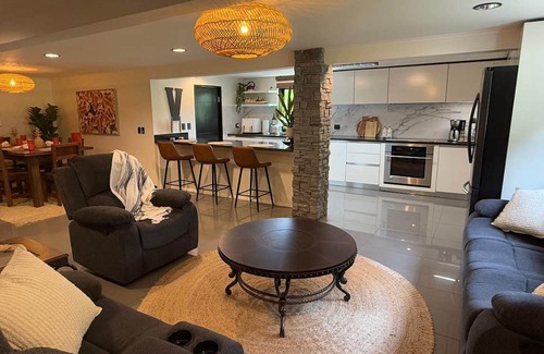Golfito Casa | Amazing Golfito location-House+Casita-sleeps 16+Top property in Golfito+Luxury