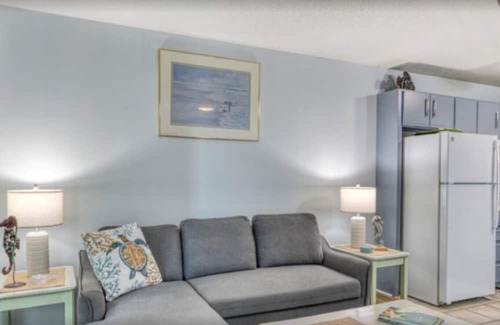 Garden City Complejo | Christmas Rental at Beachside Resort in Murrells Inlet