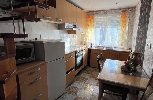 Grevenbroich Apartamento | Cozy maisonette apartment in Grevenbroich