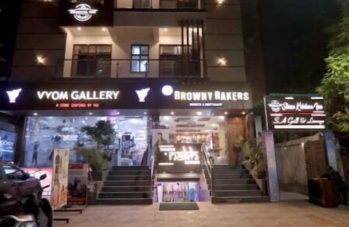 Kalyanpur Apartamento | Premium Comfort in Kanpur