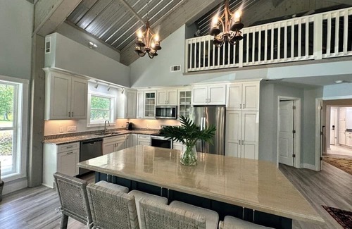Statesboro Casa | Brand New Game Day Listing! GATA Getaway! 2 bed, 2 bath, 15 min from Stadium.