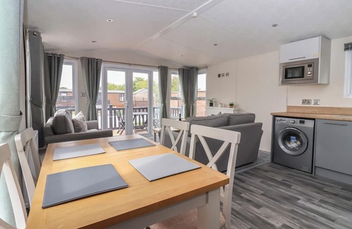 Great Hatfield Cabaña | MEADOWS PARK 1, pet friendly, with hot tub in Hornsea