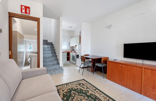 Lonate Pozzolo Apartamento | Apartment '5' with Shared Garden, Balcony and Wi-Fi