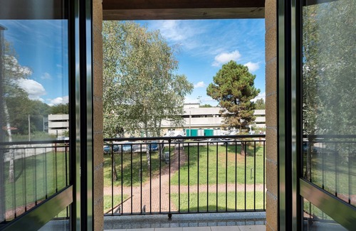 Lonate Pozzolo Apartamento | Apartment '5' with Shared Garden, Balcony and Wi-Fi