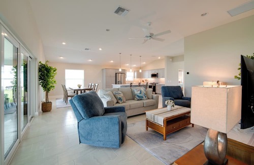Candler Casa | Golf & Swim in The Villages! Modern Home w/Lanai