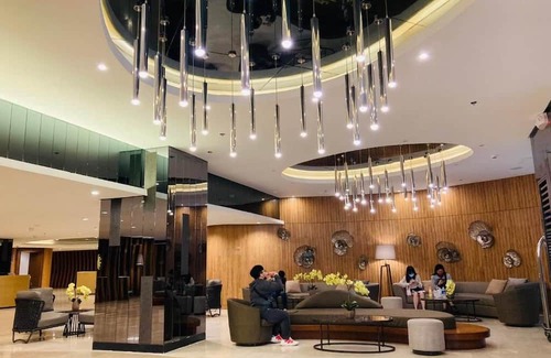 Barangay 76 Apartamento | Apartment Hotels nearest walking Distance MOA, Airport,PICC,ASEAN,SMX