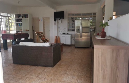 Planaltina Casa | 🏡 Lagoon Refuge: Leisure and Comfort for Large Groups and your family!