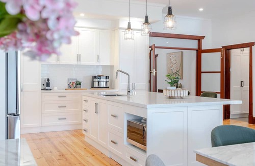 Henley Beach Casa | Henley Beach House | Luxury by the Sea