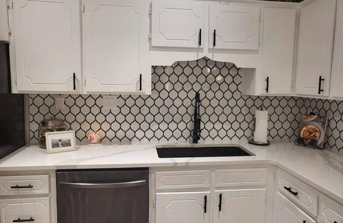 Omaha Casa | Charming 3-bedroom house in lovely Omaha. For Families, backyard, and parking.