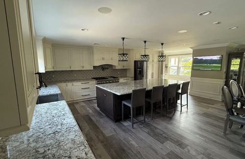 South Farmingdale Casa | Ryder Cup Retreat- Luxury 3 bedroom, 2 miles away from Bethpage Black