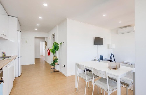Sao Sebastiao Apartamento | GuestReady - Modern charm in Setúbal