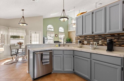 Lindfields Villa | Stunning Home 4bdrms Near Disney