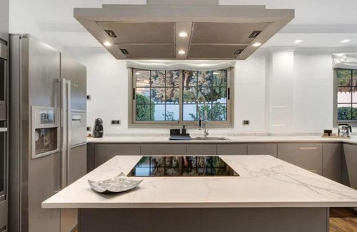 Sauzal Casa | Holiday Home 'Karat Horizonte' with Sea View, Wi-Fi and Air Conditioning