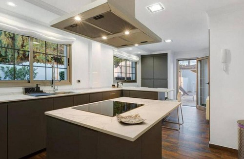 Sauzal Casa | Holiday Home 'Karat Horizonte' with Sea View, Wi-Fi and Air Conditioning