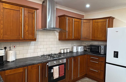 Forest Gate Apartamento | Prime Location 2BR Apartment In Greater London