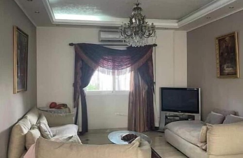 Deir al Qamar Apartamento | De Lune Hansa Home Deir El Qamar