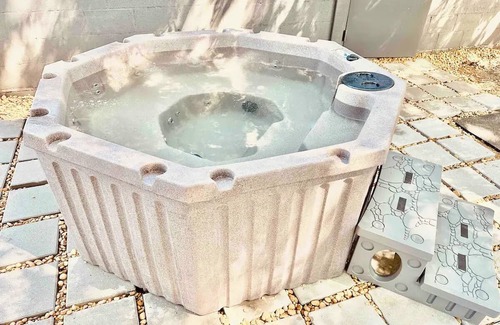 Sylvan Hills Casa | The Nordic Haven ATL - HOT TUB - 7 bedroom - 5000 sq ft - Near Beltline
