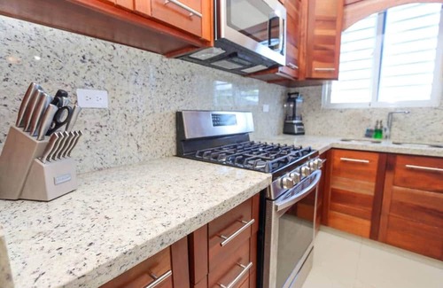 San Cristobal Apartamento | Unique 2BR/2BA Apt – Stylish, Modern & High-End
