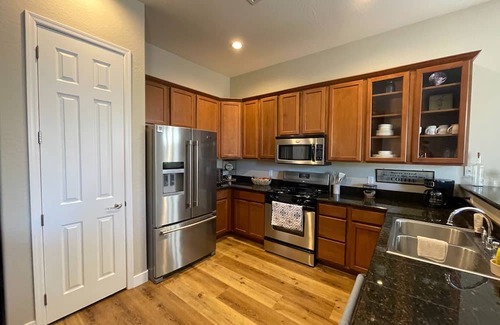 Granville Casa | Cozy 2-bedroom house in charming Prescott Valley with AC