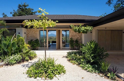 Santiago Casa | Chic 3BR Private Terrace & Nature Views