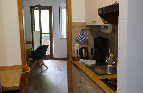 Freiamt Apartamento | Apartment 'No. 2 Rotkelchen' with Shared Terrace, Shared Garden and Wi-Fi