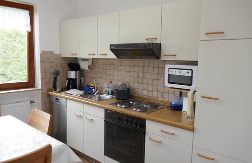 Freiamt Apartamento | Apartment 'No. 2 Rotkelchen' with Shared Terrace, Shared Garden and Wi-Fi