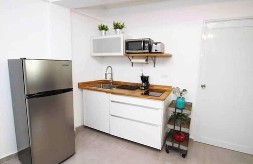 Miradero Apartamento | 3.2 Boho Haven for 4, only 6 min to Joyuda Beach