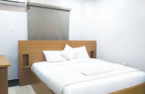 Yaba Apartamento | Jadelite hotel with AC in marvelous Lagos