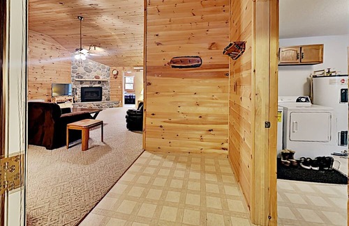 Reserve Cabina | 1900 miles of shoreline on the Chippewa Flowage to explore, great fishing, and great for water sports