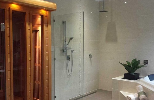 Nangkita Casa | BALI Room with POOL + SPA + SAUNA + Activities