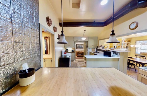 Spanish Valley Cabina | Rent all of Pack Creek Ranch. Perfect for Weddings, Events, and more!