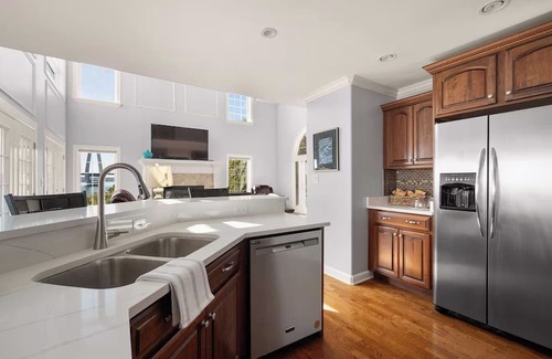 Jeffersonville Casa | River House - OmG Views Minutes to Bourbon Trail