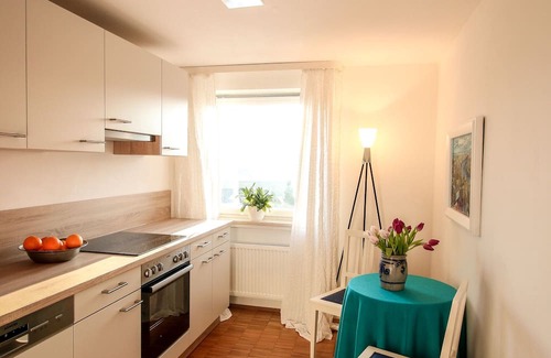 Siegsdorf Apartamento | Apartment 'Hunde Willkommen' with Mountain View, Private Terrace and Wi-Fi