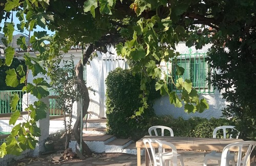 Durcal Casa | Holiday Home 'La Casita Del Valle' with Mountain View, Private Pool and Wi-Fi