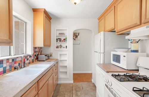 Auburn Casa | Lovely 2-bedroom house with AC in Auburn