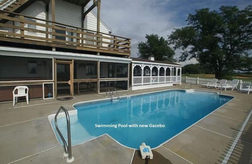 Crocheron Casa | 250 ACRE ESTATE ON CHESAPEAKE BAY, SLEEPS 40 W-AC VACATIONS, WEDDINGS] REUNIONS!