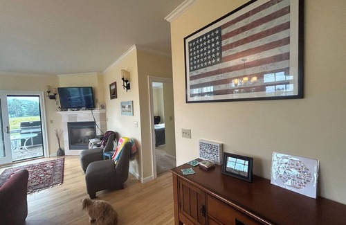 Thornton Condominio | Beautiful 3 Bedroom condo apt near golf course and wedding venue