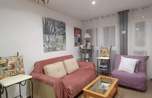 Noves de Segre Apartamento | Apartment 'Cal Paleta' with Wi-Fi