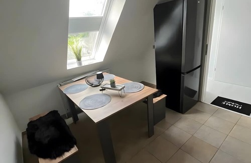Hagen im Bremischen Apartamento | Apartment 'Weserstrand' with Private Garden and Wi-Fi