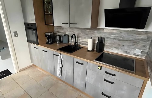 Hagen im Bremischen Apartamento | Apartment 'Weserstrand' with Private Garden and Wi-Fi
