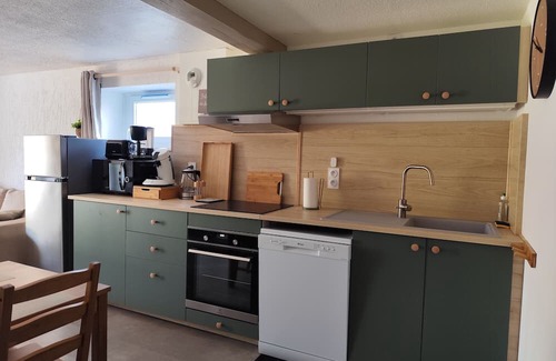 Paroisse Notre-Dame Apartamento | Apartment 'Le Maé' with Wi-Fi