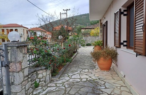 Gravia Apartamento | Kontolati’s Mountain house