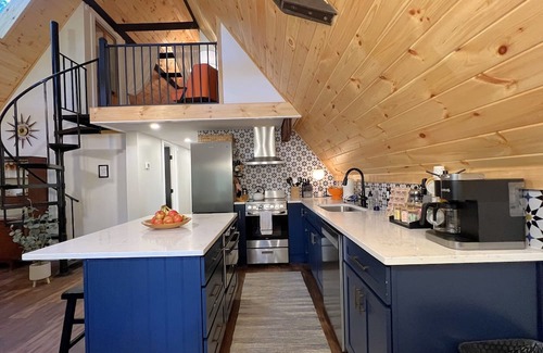 Carrolltowne Cabina | Renovated 1973 Aframe with Hot Tub
